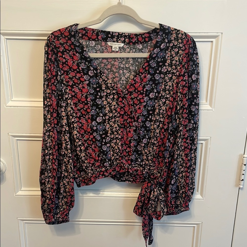 American Eagle Outfitters Red and Black Tie Front Blouse